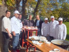 Povodom obilježavanja Svjetskog dana borbe protiv siromaštva župan posjetio beskućnike