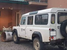 Porazbijana vozila MUP-a u Jasenku