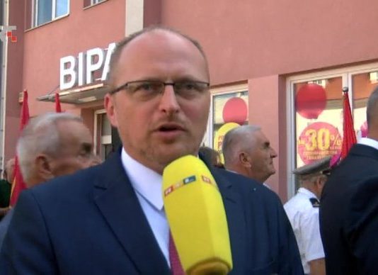 Grumf putovima Marka Pola – Kamo? Pravac Kina. Nešo Ogulin u srcu