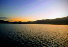 Ogulinsko more, zalazak sunca i igra svjetla
