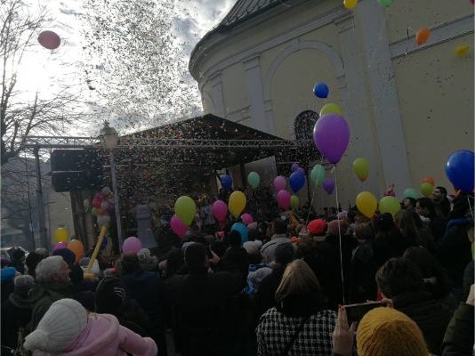 Dječji doček nove godine u Ogulinu uz Bojana Jambrošića