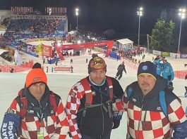 I Ogulinci dio sudačke ekipe na sljemenskom slalomu
