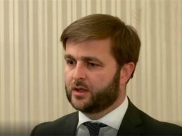 Ćorić: Vlada ne razmišlja o povećanju trošarina na gorivo