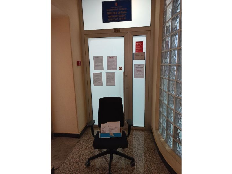 Obavijest javnih ureda u Ogulinu 