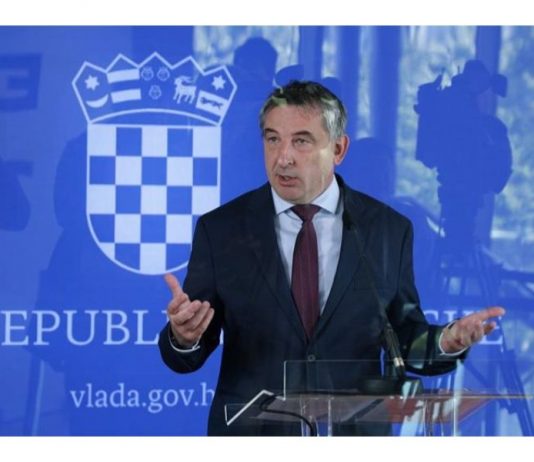 Sva kućanstva koja su oštećena u potresu dobit će 20.000 kuna za dimnjak i bojler