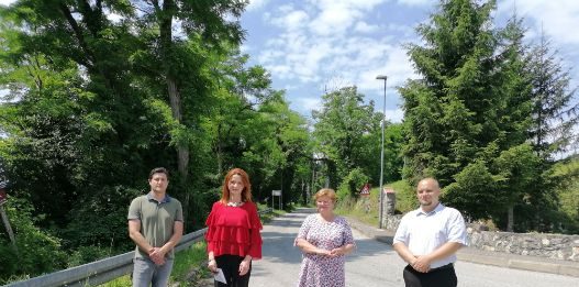 Izvršena sanacija asfaltnog kolnika županijske ceste Trošmarija-Ogulin u dužini 960 metara.