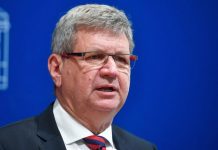 Mirando Mrsić: Birači SDP-a nemaju vjere da ih Bernardić, kao premijer, može voditi kroz tešku ekonomsku krizu koja nas očekuje