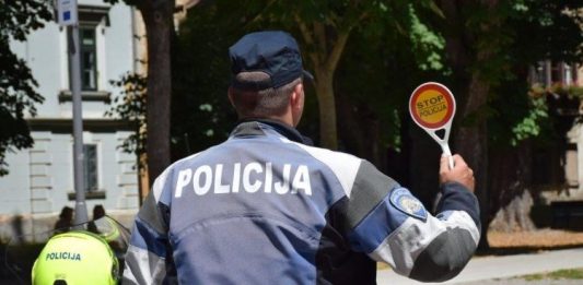 Jučer u Ogulinu 38-godišnjak vozio pod utjecajem alkohola. U noći sa subote na nedjelju nadzor vozača pod utjecajem alkohola/droga u prometu.