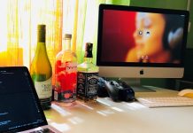 COVID-19 kokteli: Treba li postrožiti reklamiranje alkohola?