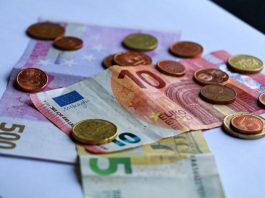 Prosječna neto plaća za kolovoz 7.118 kuna