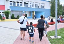Rade: Odluku o nošenju maski u školama nećemo donositi naprečac