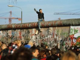 Pad Berlinskog zida – početak kraja komunizma u Europi – 1989.