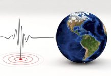 U Petrinji popucale kuće, u Sisku crijepovi i cigle na ulicama