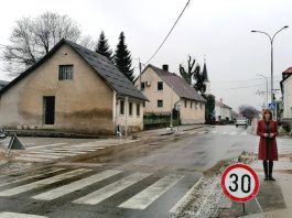 Županijska uprava za ceste u suradnji sa Gradom Ogulinom postavila na svoju prometnicu novi semafor