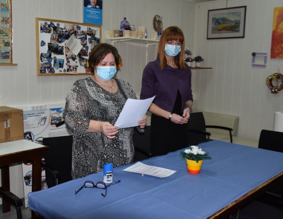 Martina Furdek Hajdin