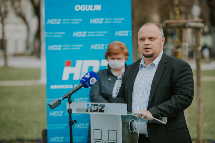 tomislav lipošćak