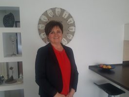 Anđelka Salopek: predsjednica KUD-a, mjesnog odbora, Zajednice žena i ravnateljica