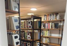 Prva hrvatska kontejnerska knjižnica