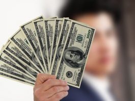 Najplaćeniji direktor na svijetu: Prosječni hrvatski radnik njegovu mjesečnu plaću bi zaradio za 1300 godina