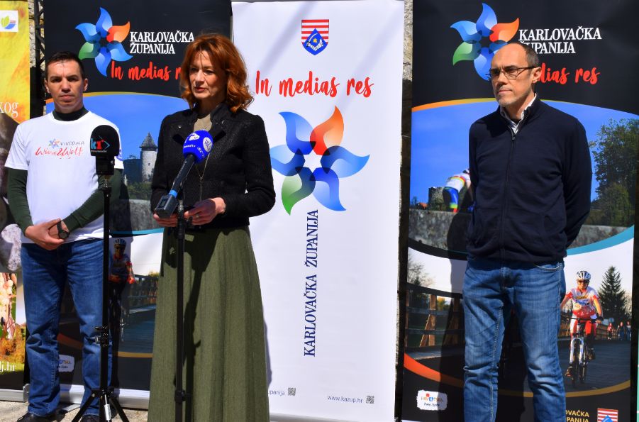 Vivodina Wine & Walk