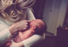 Danas je Majčin dan. Znate li zašto se slavi?