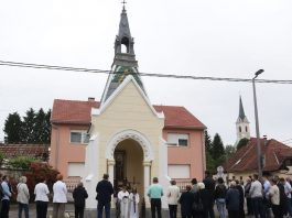 Blagoslovljena obnovljena kapelica sv. Antuna