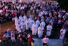 Biskup Križić predslavio proštenje Majci Božjoj od Utjehe u Trošmariji – Marija je najveća tješiteljica