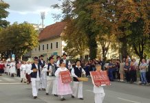 Svadbeni mimohod za kraj manifestacije Igra kolo 2021.g.
