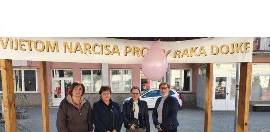Dan narcisa: patronažne sestre Doma zdravlja Ogulin u sat vremena prodale 1400 cvjetova