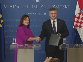 Šuica Plenkoviću uručila 700 milijuna eura bespovratnih sredstava