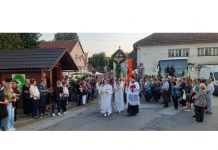 Biskup Križić predslavio uočnicu Velikoj Gospi u svetištu Gospe od Čudesa