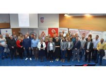 Županica Martina Furdek Hajdin izrazila zahvalnost jubilarnim dobrovoljnim darivateljima krvi