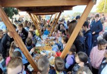 Učenici Osnovne škole Josipdol prigodno su obilježili Dane kruha i dane zahvalnosti za plodove zemlje