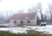 Započeli radovi radovi na obnovi dvorišne zgrade – konjušnice u Starom gradu Ogulinu