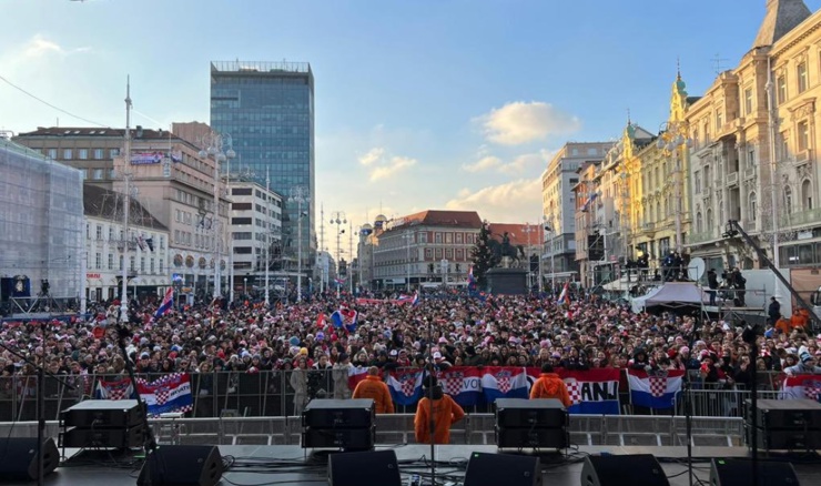 hrvatska dočekala vatrene