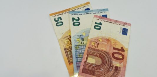Od danas se mogu kupiti početni paketi eurokovanica
