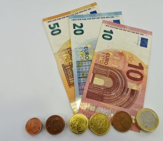 Od danas se mogu kupiti početni paketi eurokovanica