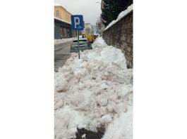HDZ: Gubi li gradonačelnik Domitrović kontrolu nad organizacijom službi u čišćenju snijega?