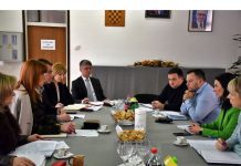 Na kolegiju županice u Josipdolu najavljen projekt obnove PŠ Siniša i Zrinko Rendulić u Oštarijama