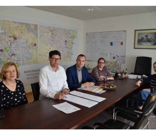 Županijskoj upravi za ceste Karlovačke županije dodijeljeno 11,3 milijuna eura bespovratnih financijskih sredstava iz Fonda solidarnosti za sanaciju cesta