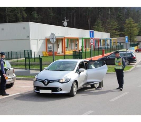 Ogulinska prometna policija provela akciju s Udrugom RODA