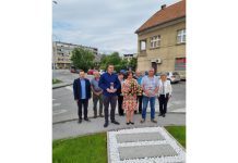Uoči Dana državnosti zapaljene svijeće svim zaslužnim za slobodnu i neovisnu Hrvatsku