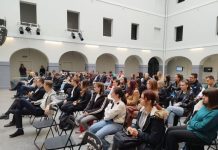 Ogulinski maturanti na okruglom stolu Položaj mladih na tržištu rada