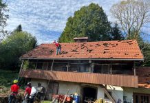 Naši vatrogasci i HGSS Ogulin priskočili u pomoć na području Ribnika