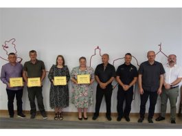 PU karlovačka i Savjet za sigurnost prometa Karlovačke županije nagradili najljubaznije vozače Ogulina
