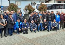 Udruga veterana 122. brigade HV Đakovo odala počast generalu Petru Stipetiću u Ogulinu