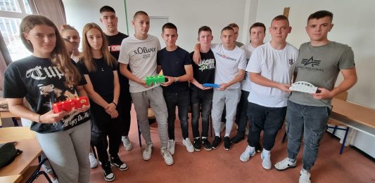 Mostovi Ogulinskog kraja: Kreativnost i tehnologija u rukama mladih