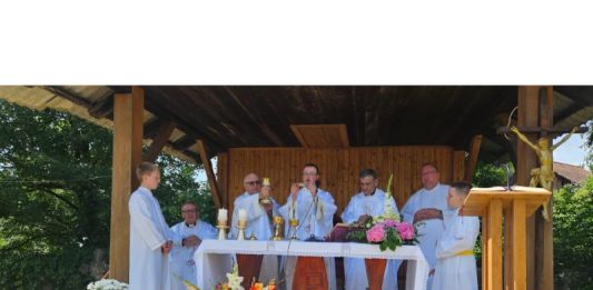Nedjeljno slavlje u svetištu Gospe od Utjehe