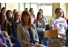 Karlovačka županija daje 75 učeničkih stipendija – raspisan natječaj za više stipendija i veće iznose