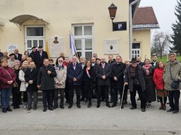 Otkrivena bista Franu Kurelcu u Oštarijama